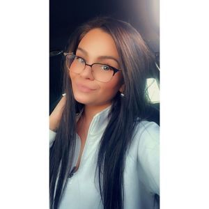 Meet your Posher, Mckenna